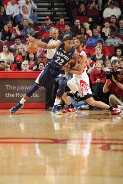 实施不仅仅 实施不仅仅