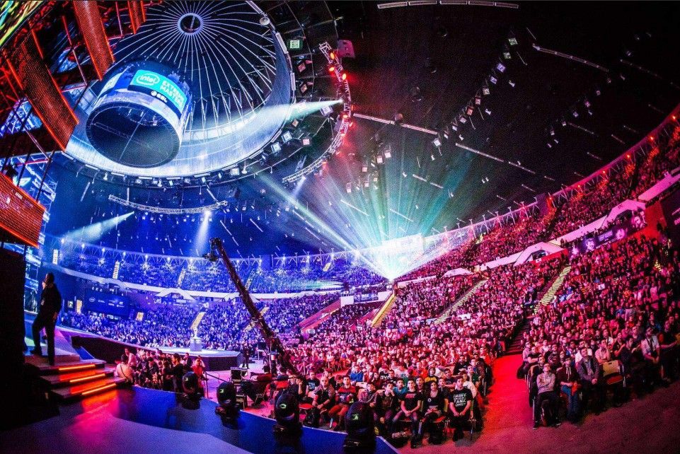 现在同一支 现在同一支